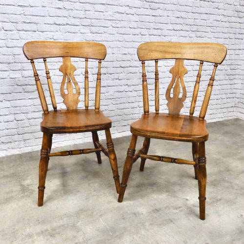 2x Windsor Kitchen Chairs