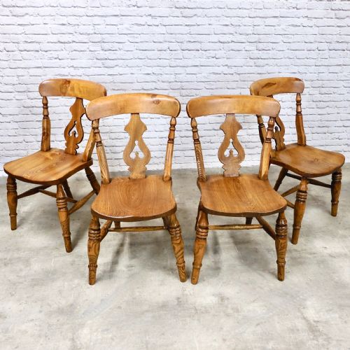 Set 4 Windsor Kitchen Chairs