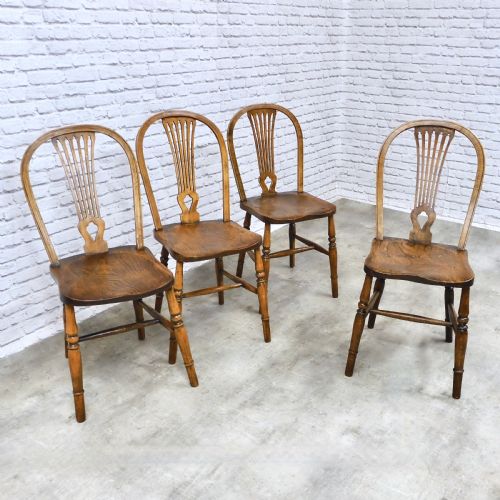 4x Windsor Kitchen Chairs
