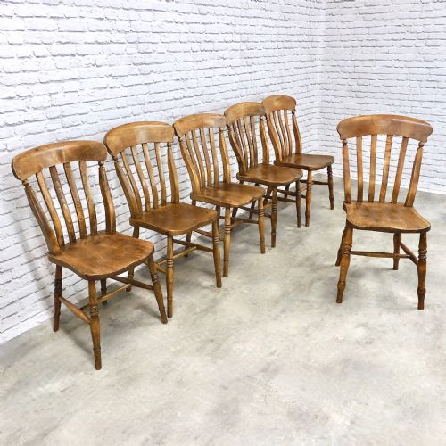 6x Windsor Kitchen Chairs