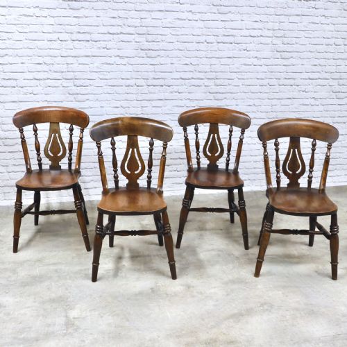 Set X4 Windsor Kitchen Chairs