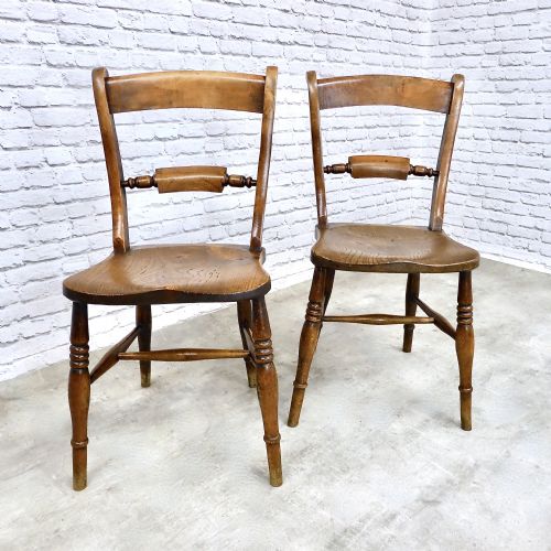 Pair (2) Windsor Kitchen Chairs