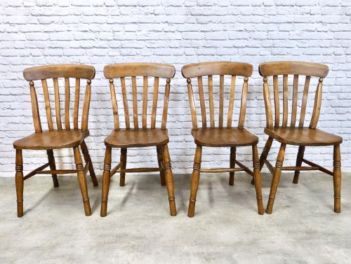 Windsor Lathback Kitchen Chair Set (4)