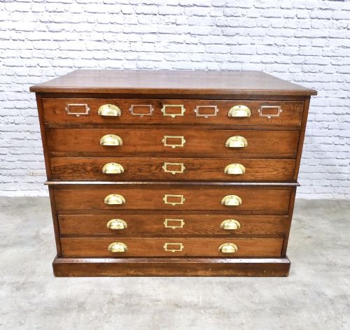 Oak Plan Chest
