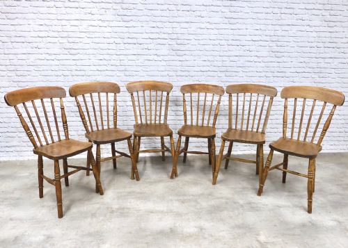 6x Windsor Country Kitchen Chairs