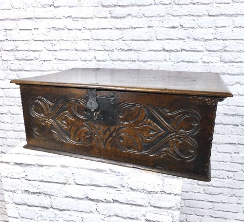 C17th Oak Bible Box