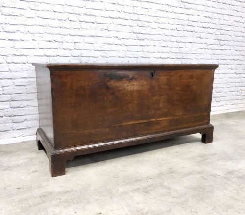 Large Oak/elm Blanket Chest