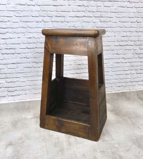 Pine Bar Stool