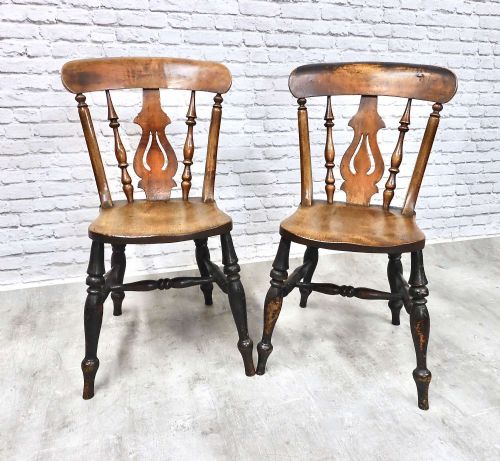 C19th Lyreback Windsor Kitchen Chairs X2