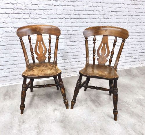 C19th Windsor Lyreback Kitchen Chairs X2