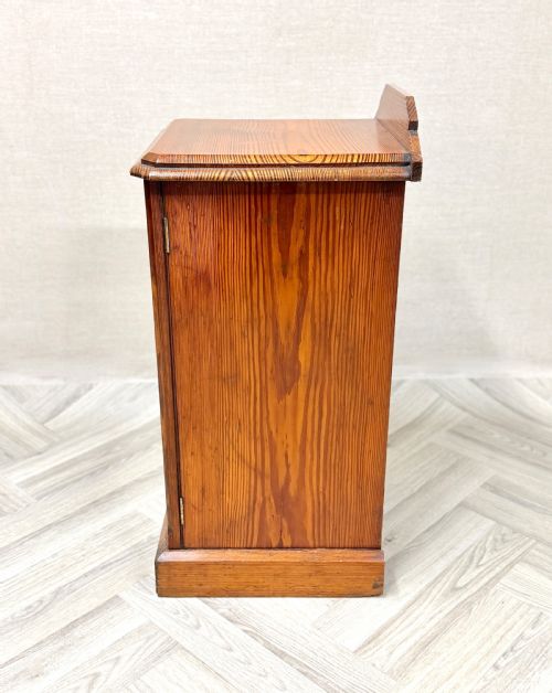 BEDSIDE POT CUPBOARD - ADDITIONAL PHOTO 4