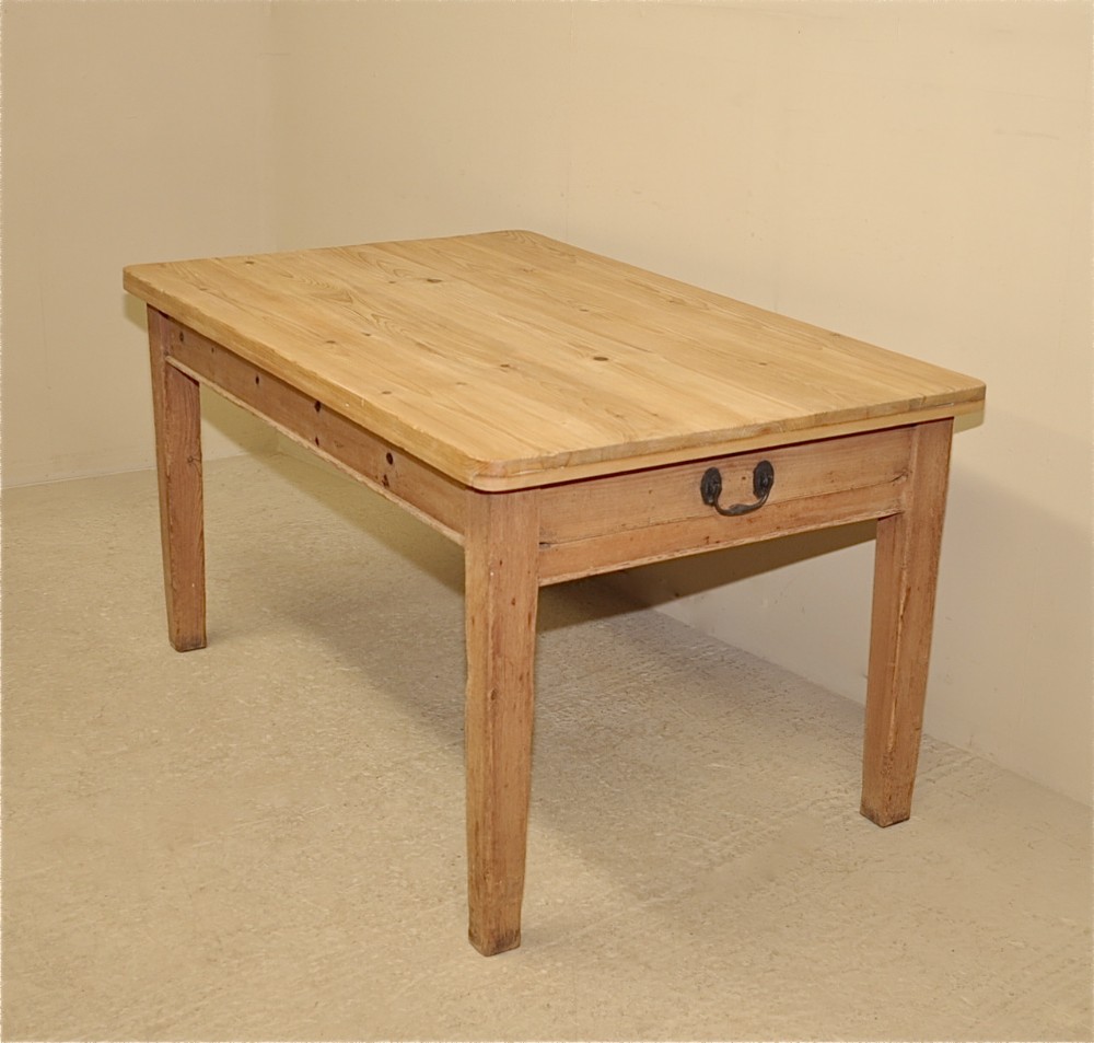 Pine Kitchen Table