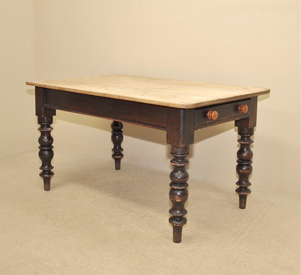 Pine Kitchen Table