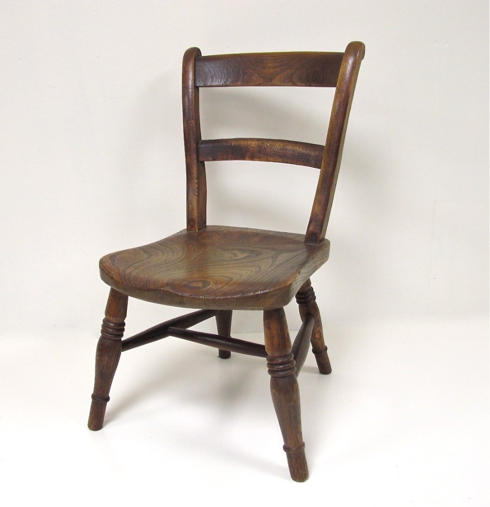 Child's windsor Chair