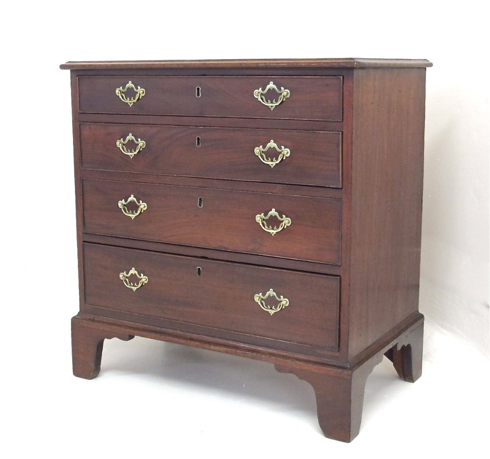Mahogany Chest of Drawers