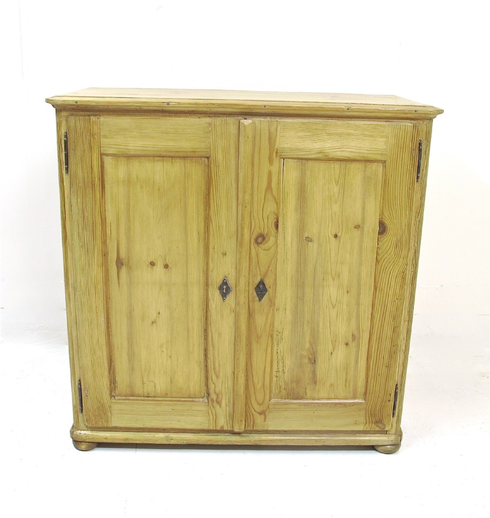 Victorian Pine Cupboard