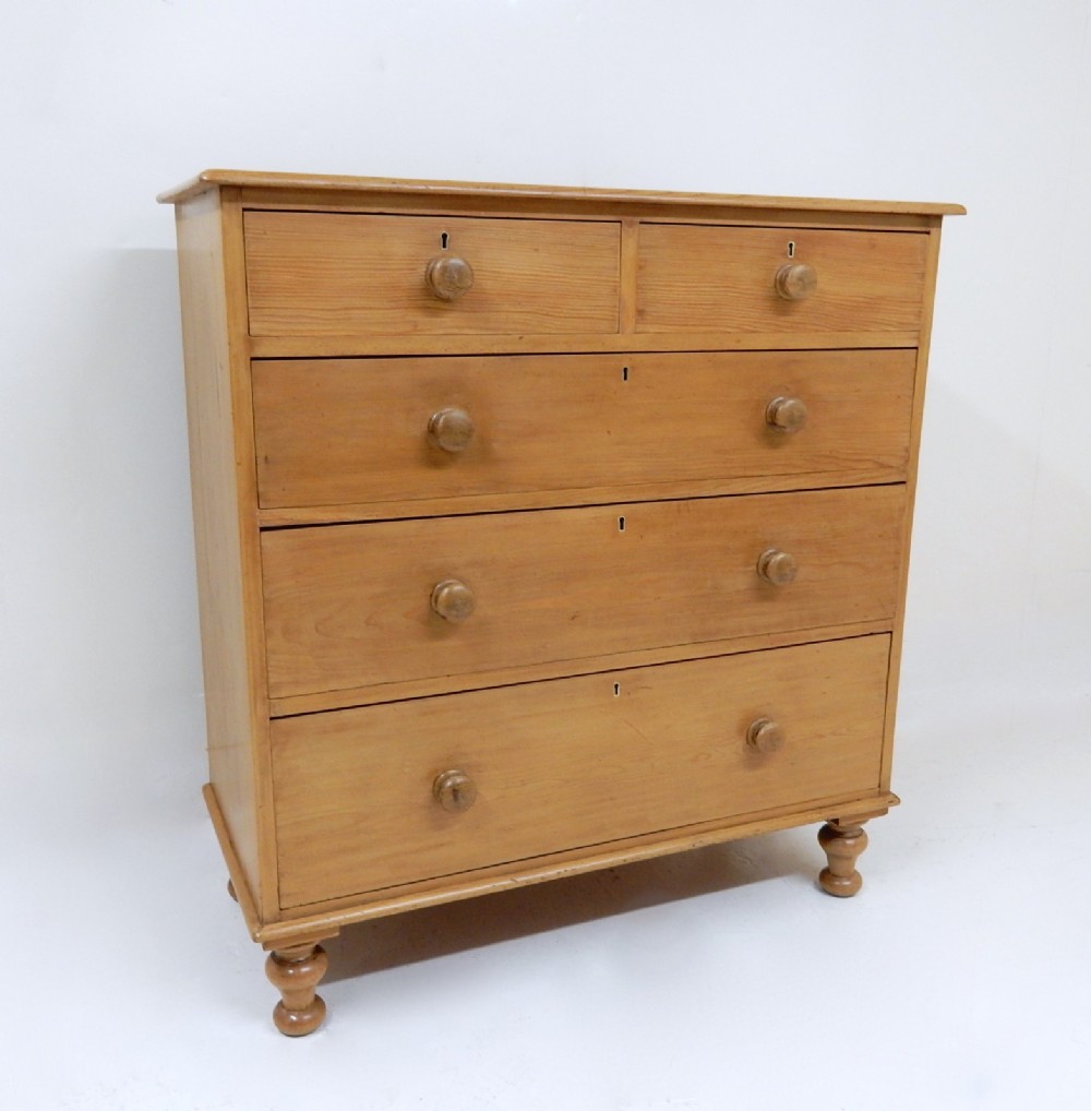 Antique Pine Chest of Drawers