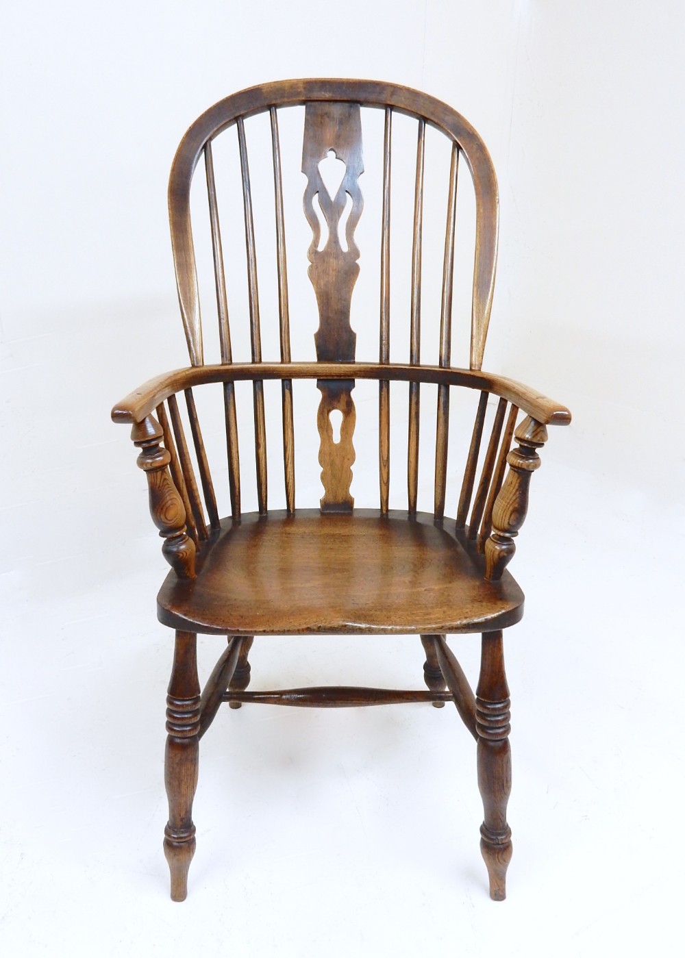 Hoopback Windsor Armchair