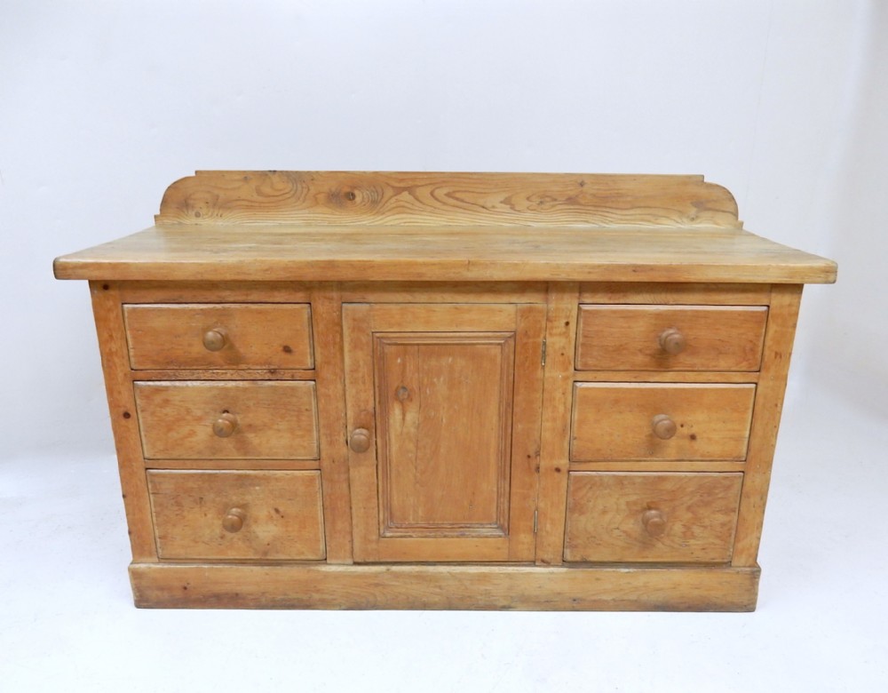 Antique Pine Base