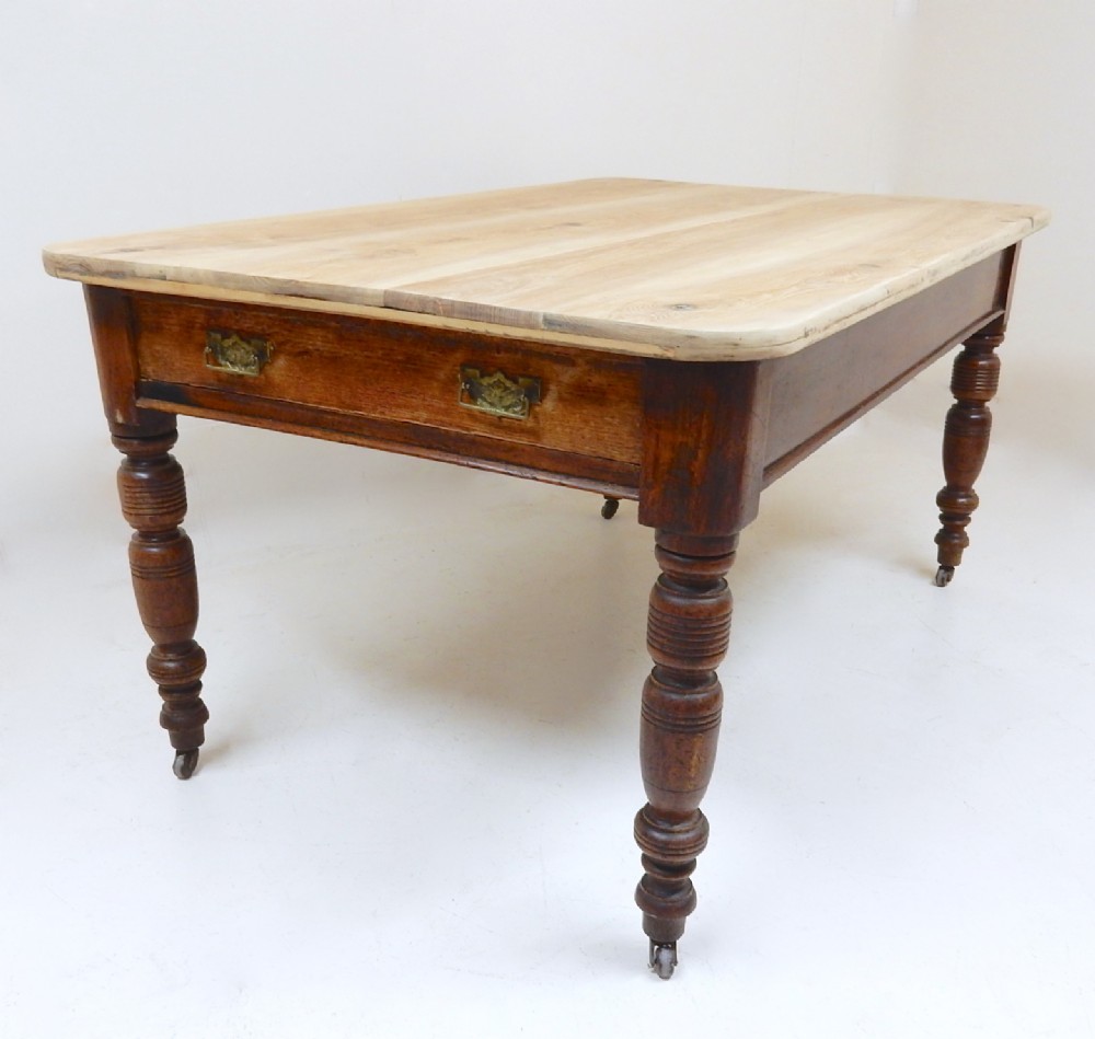 Farmhouse Kitchen Table