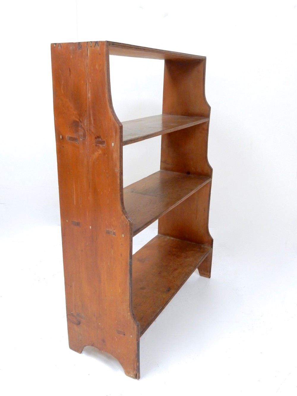 Georgian Open Bookshelves