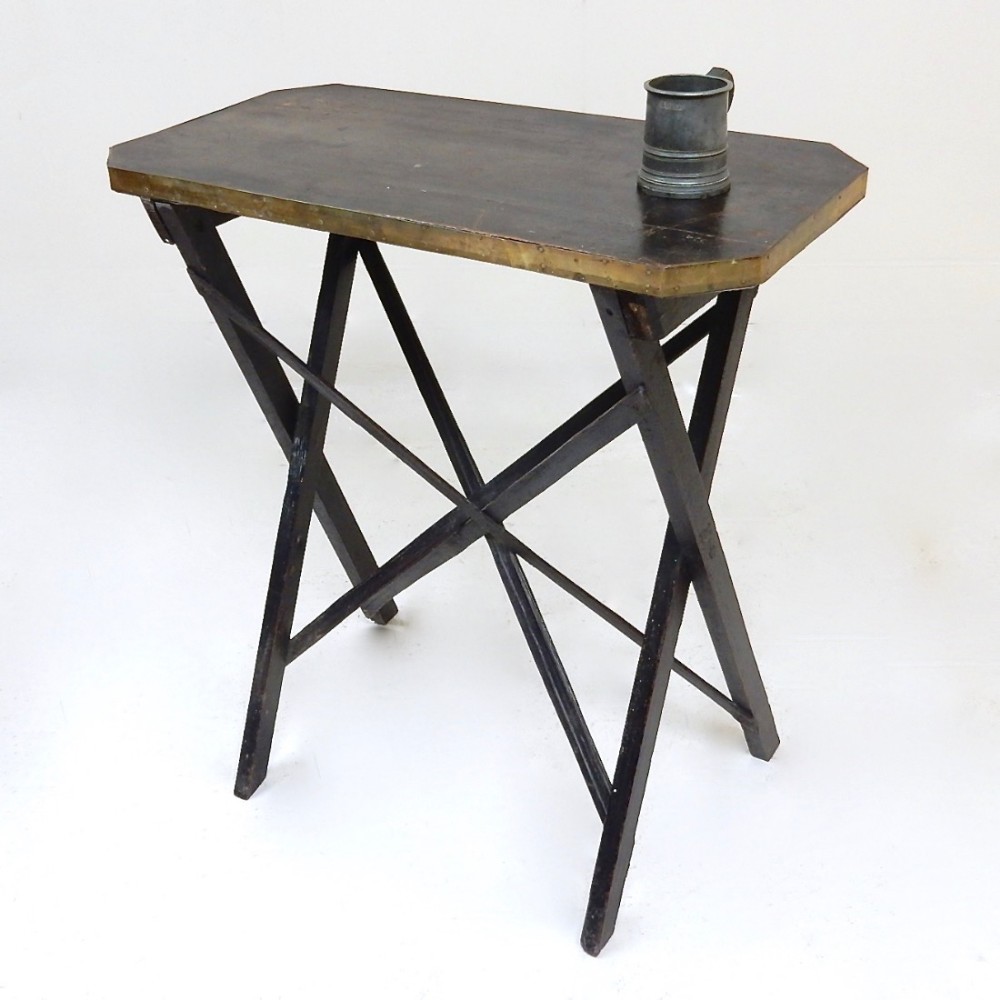 Tavern Table