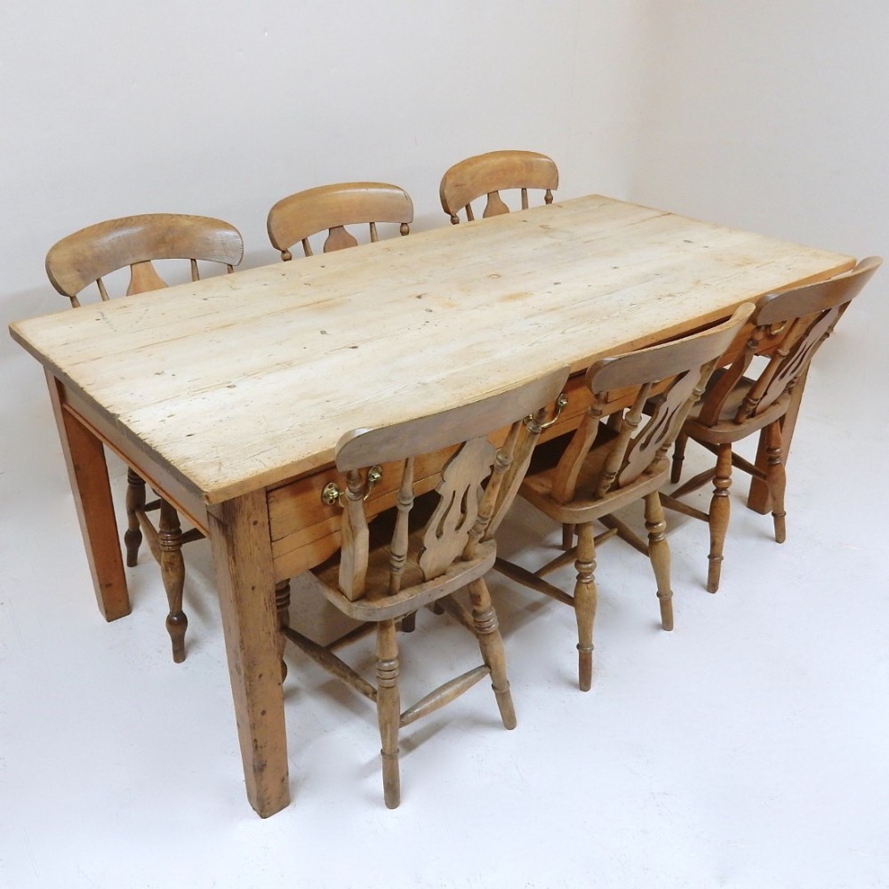 Pine Kitchen Table