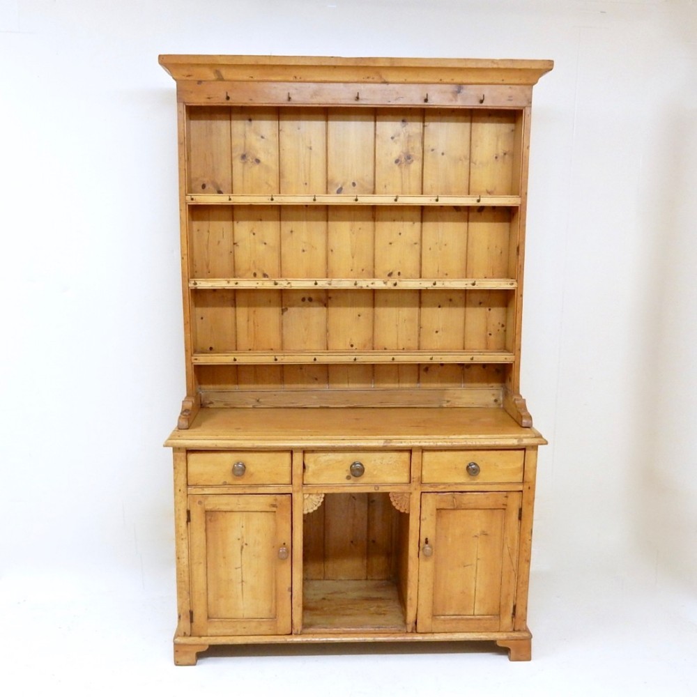 Pine Kitchen Dresser