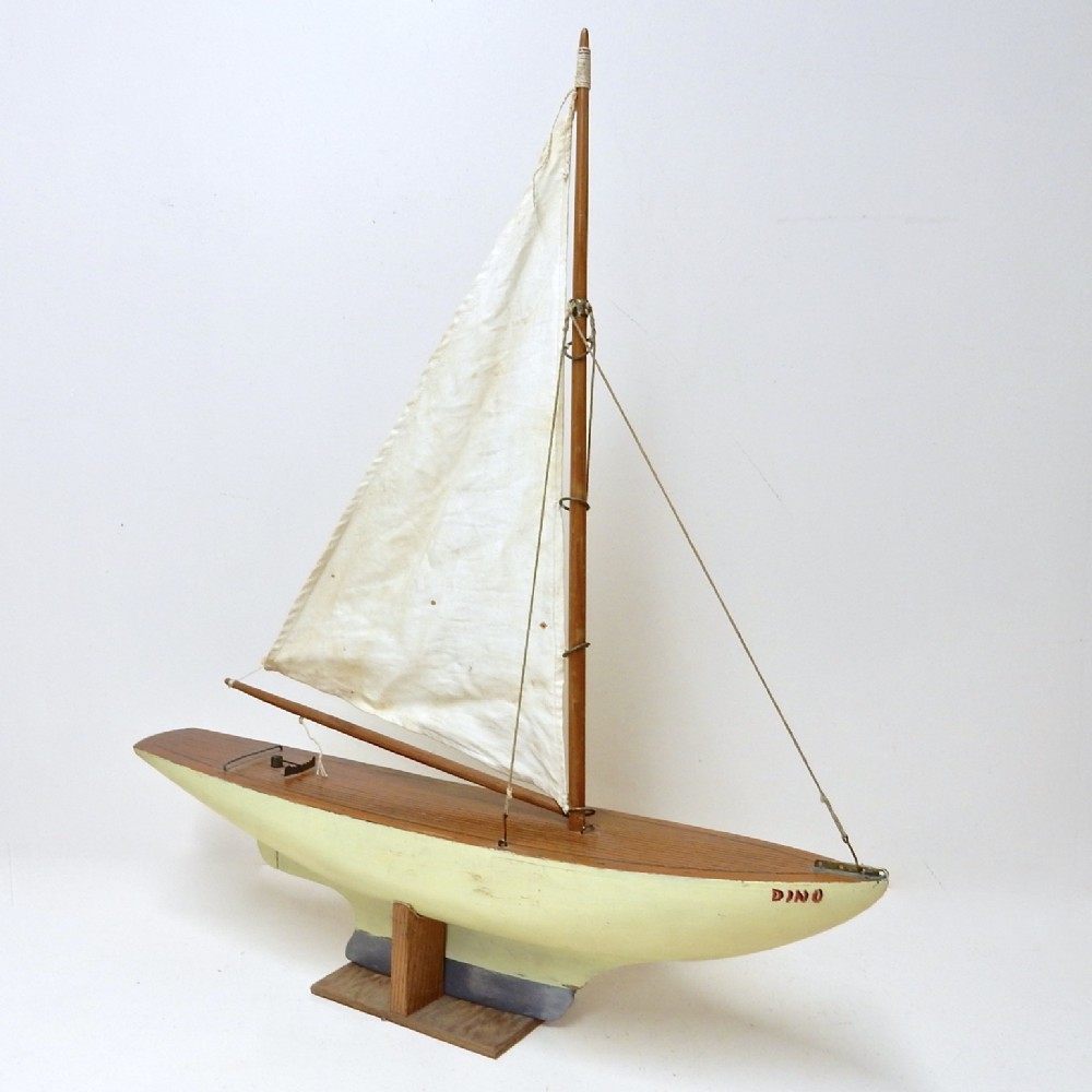 Pond Yacht