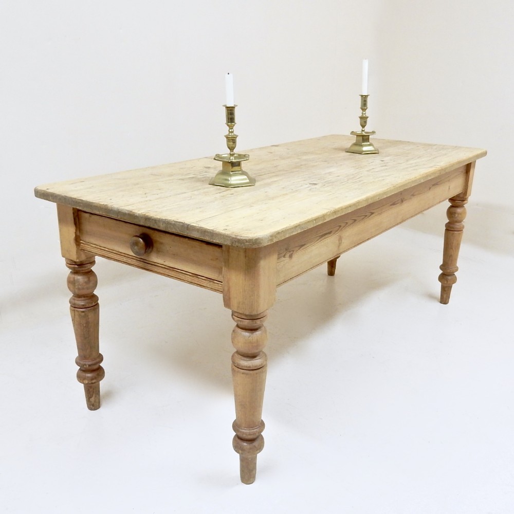 Pine Farmhouse Kitchen Table