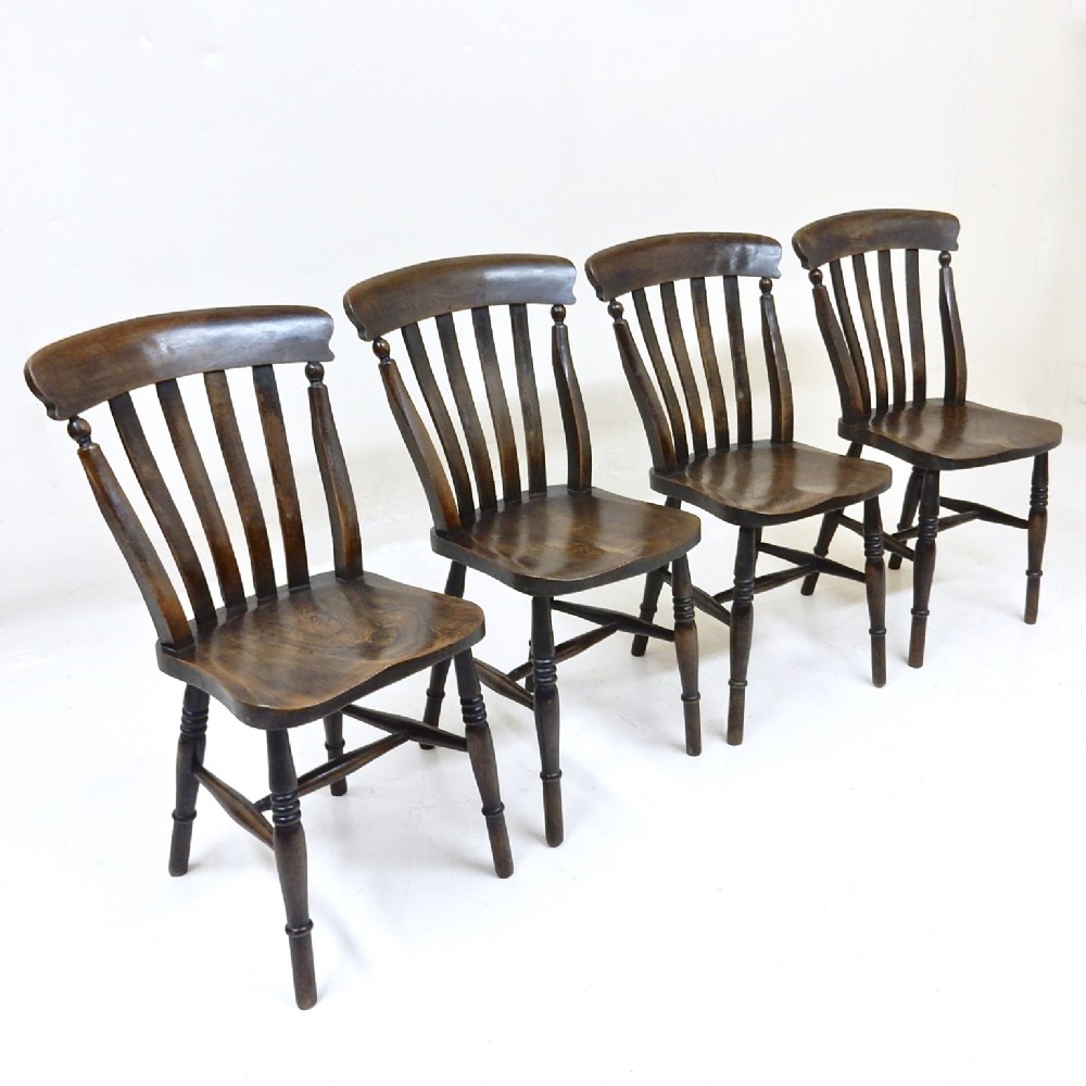 Set 4 Windsor Lathback Side Chairs