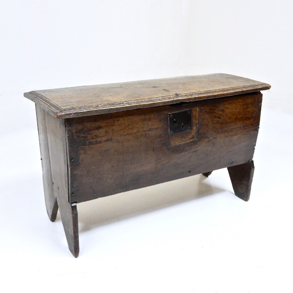 Small Oak Coffer