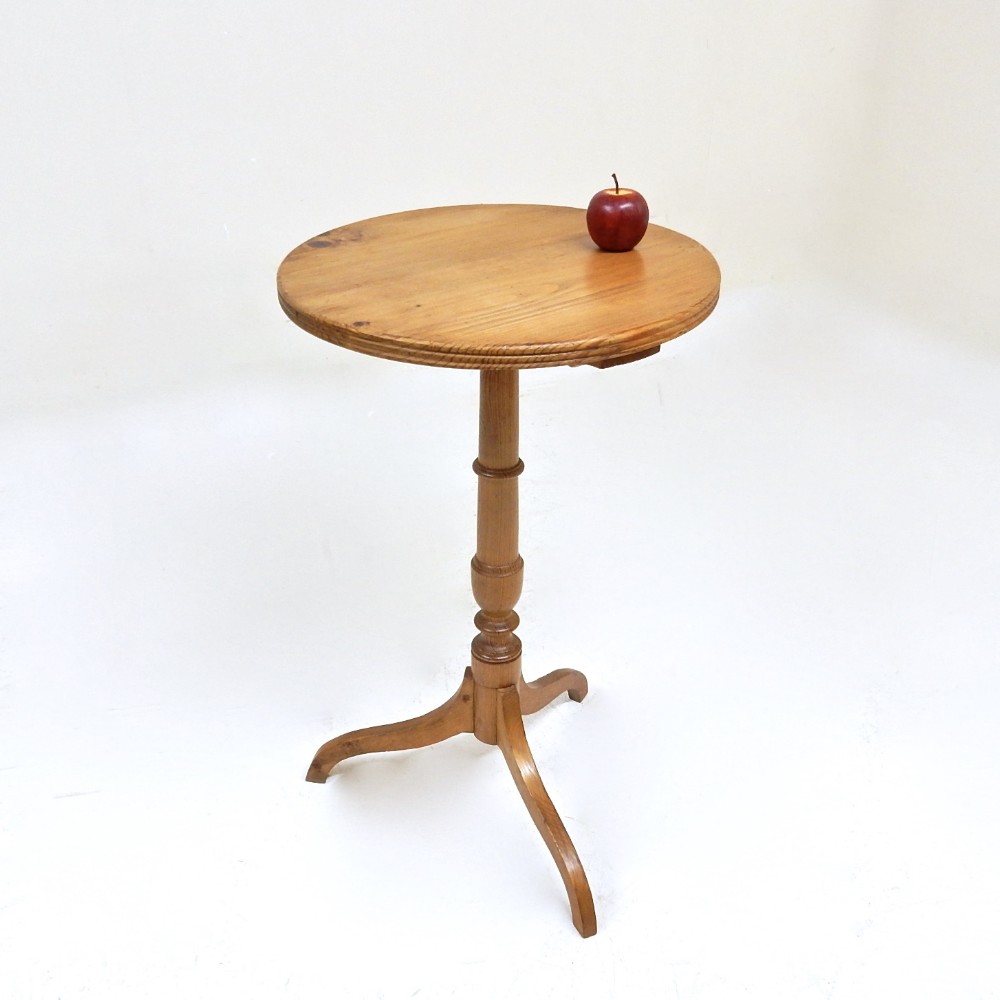 Pine Occasional Table