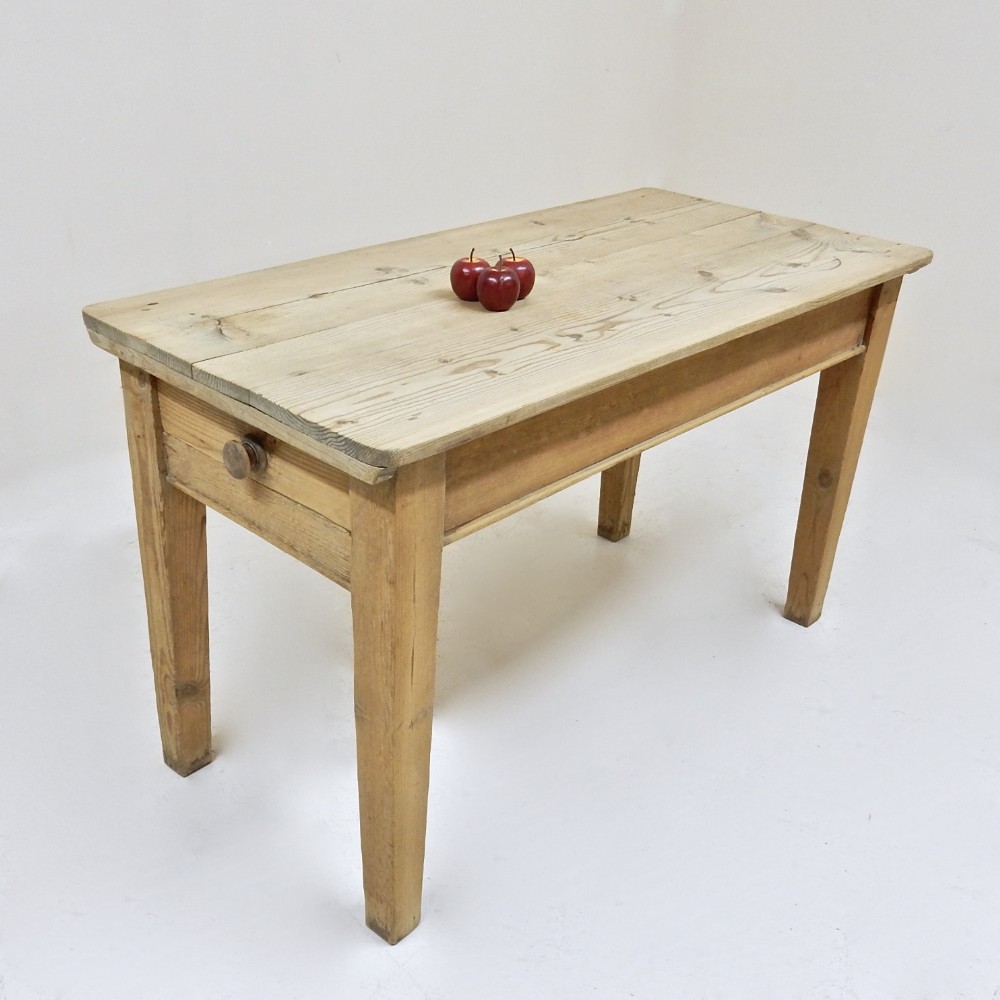Pine Kitchen Table