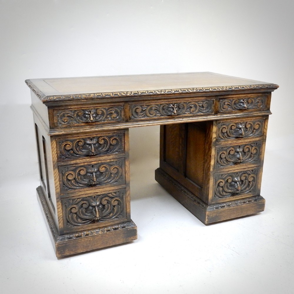 Small Oak Desk