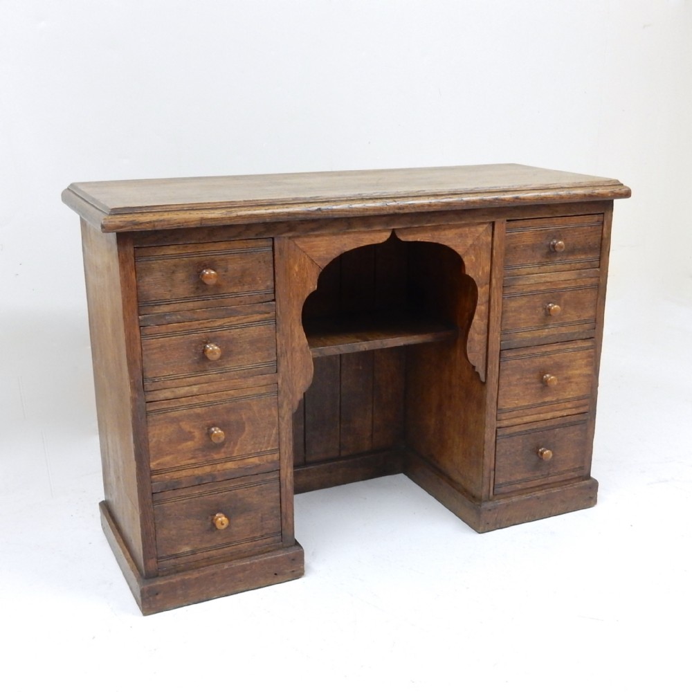 Small Oak Desk