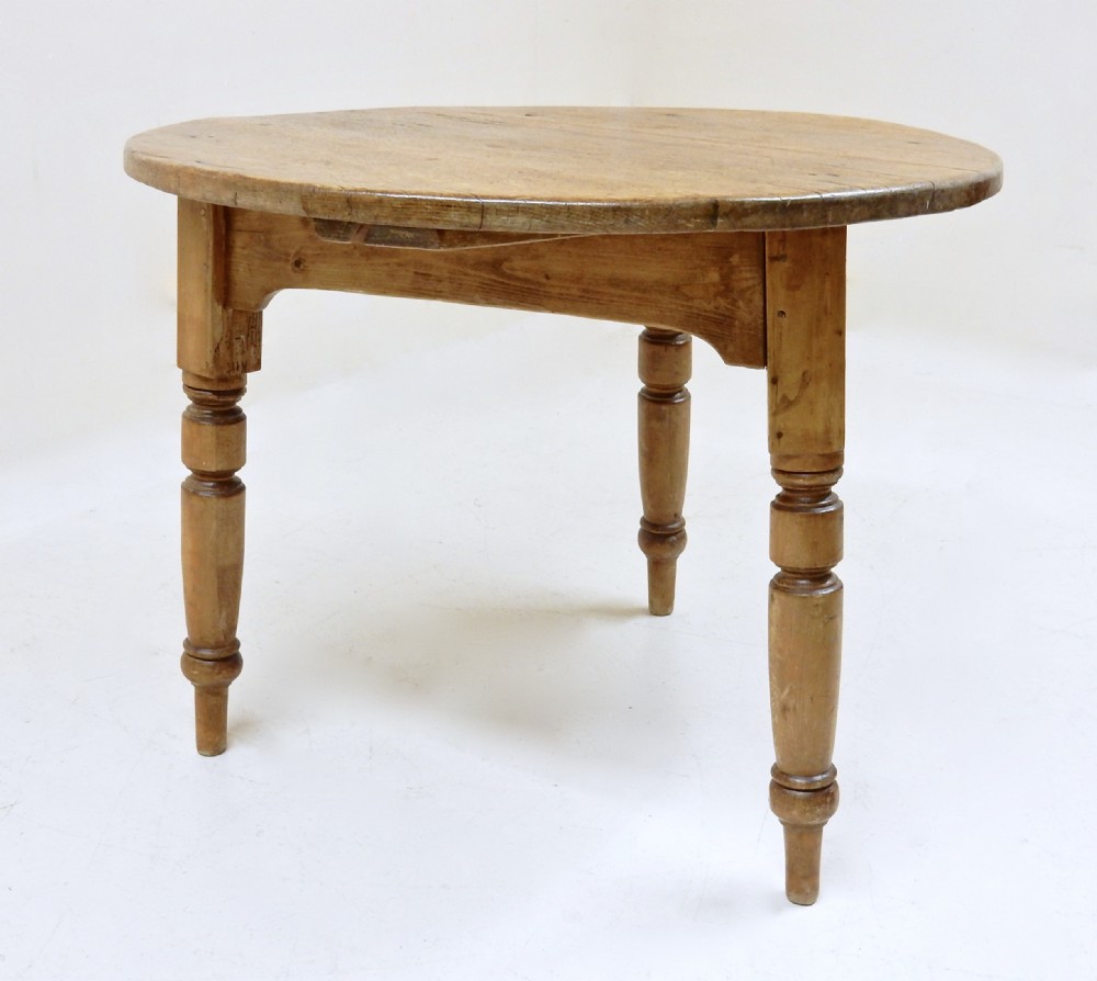 Large Cricket Table View V