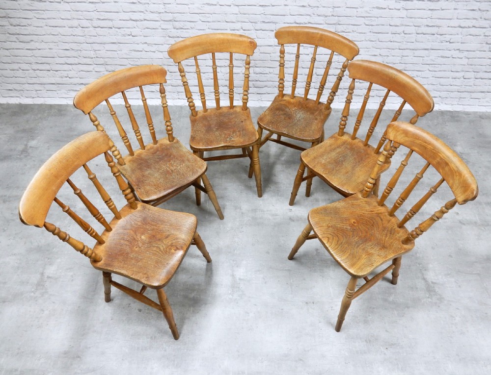 6x Windsor Kitchen Chairs View III