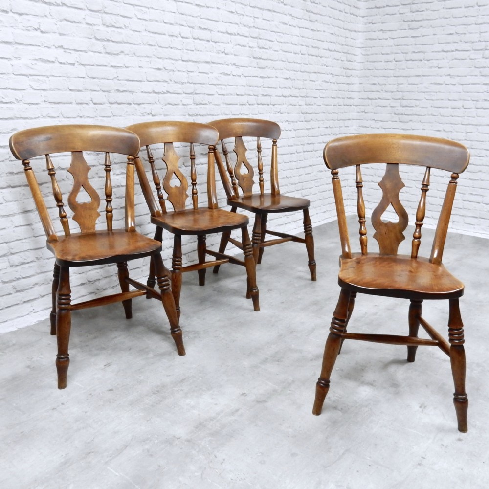 Set 4 Windsor Kitchen Chairs