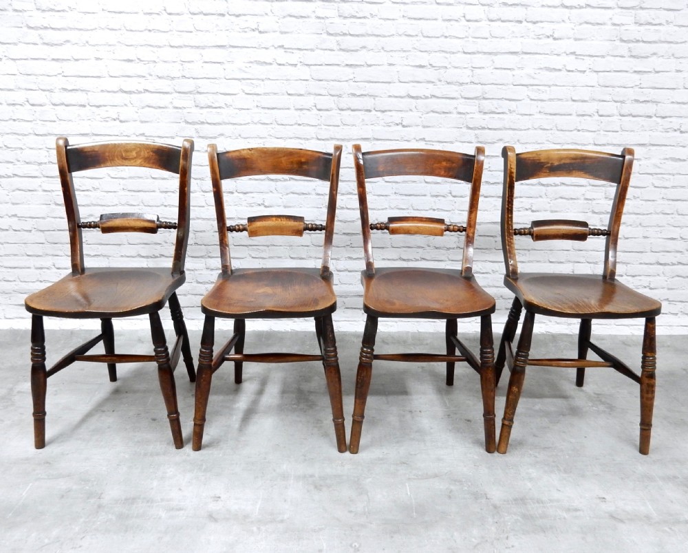 Set 4 Windsor Kitchen Chairs View III