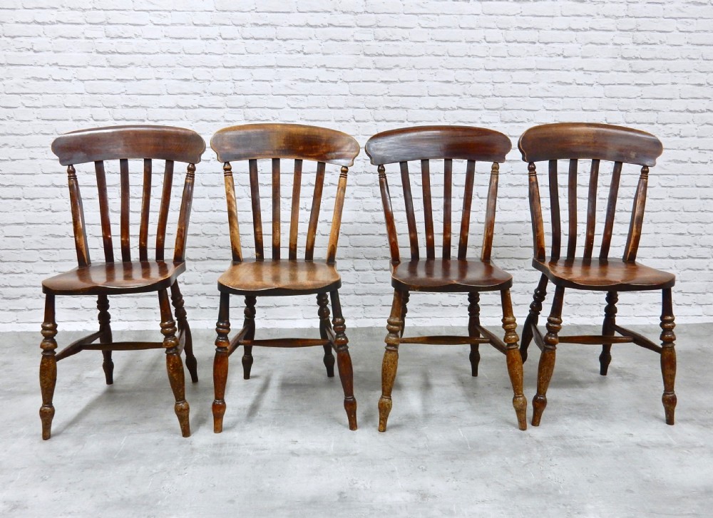 Set 4 Windsor Kitchen Chairs View II