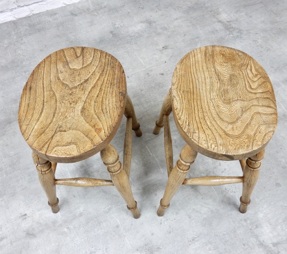 Pr Stools View III