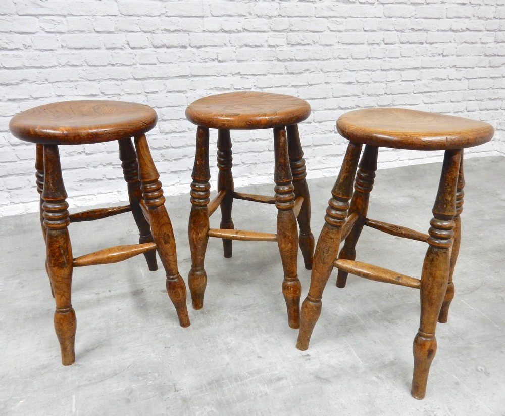 6x Pub Stools View V
