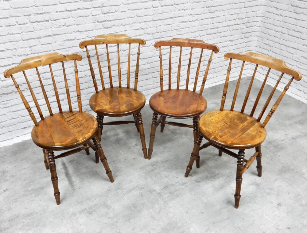 6x Windsor Kitchen Chairs View VI