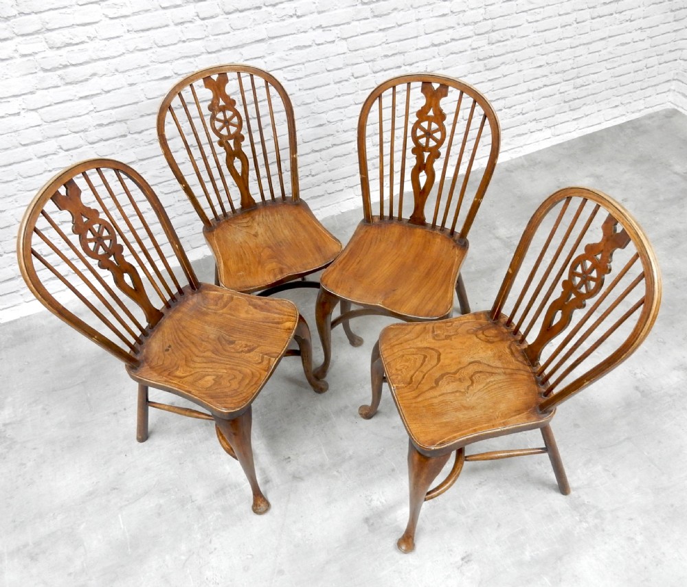 Windsor Chairs x4 View V