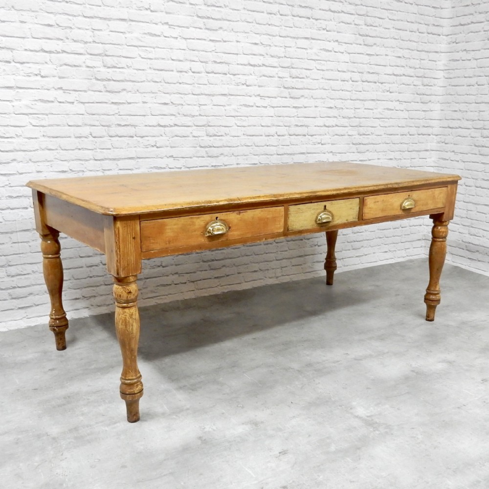 Farmhouse Kitchen Table