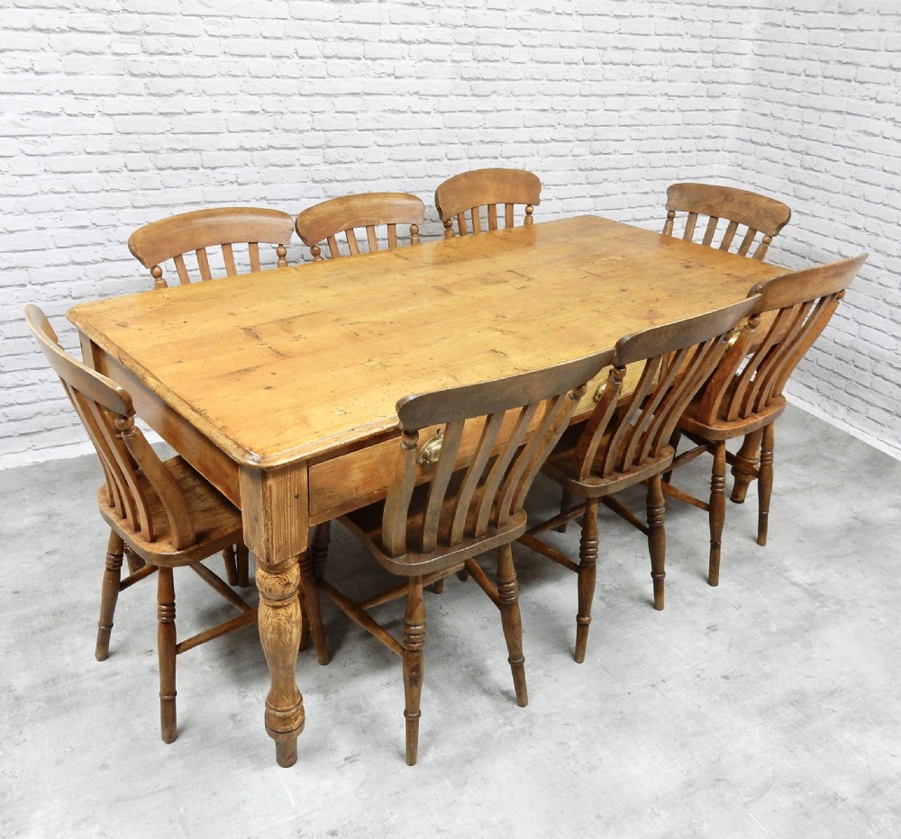 Farmhouse Kitchen Table View IV