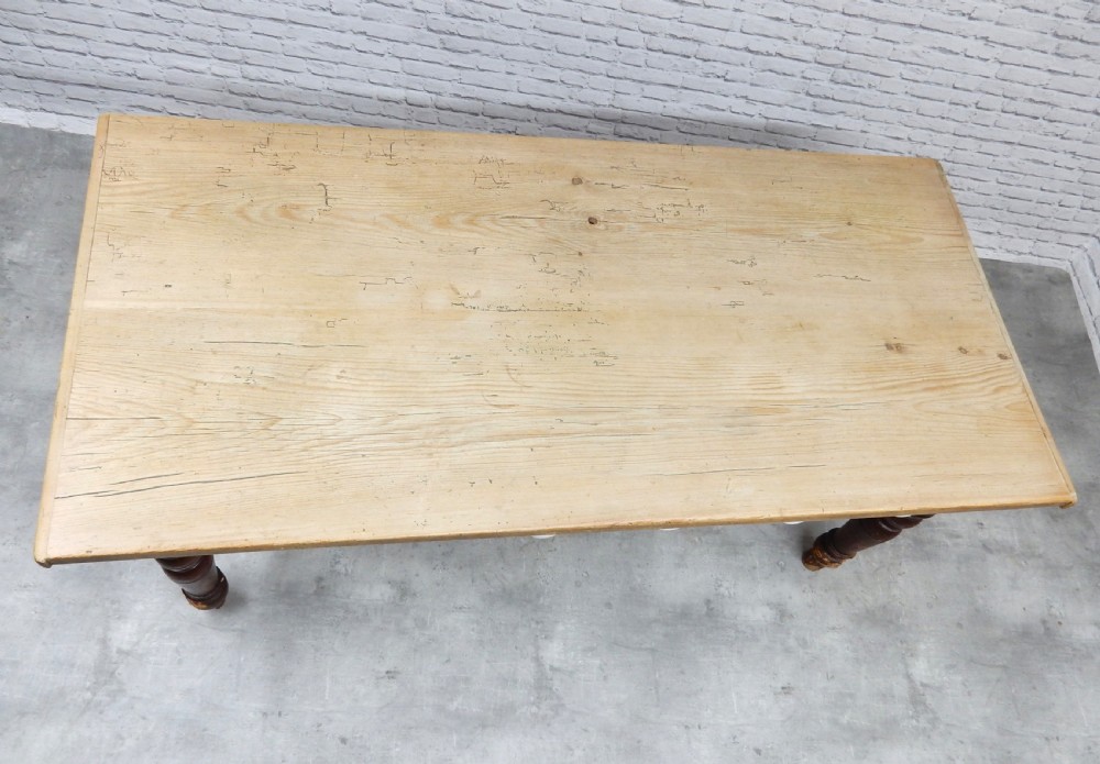 Pine Kitchen Table View VIII