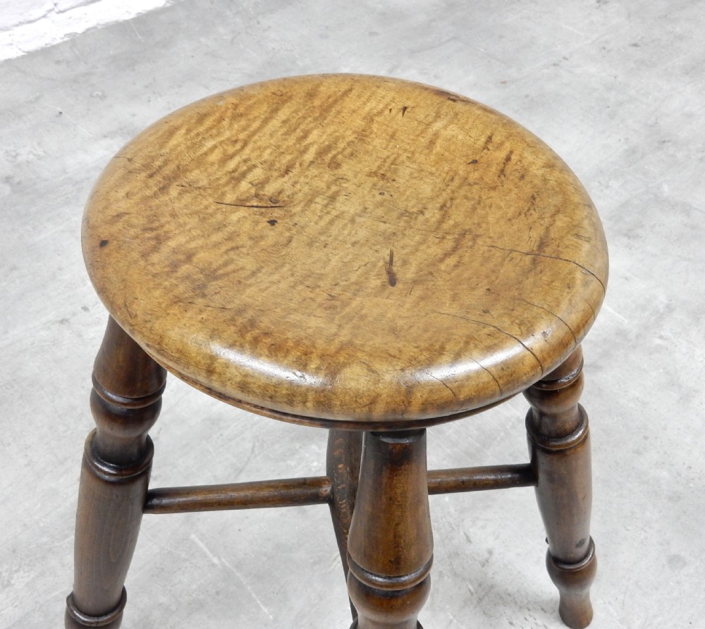 4x Tavern Stools View VII
