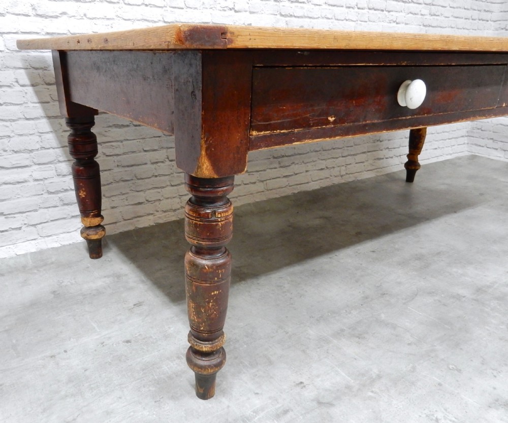Large Pine Kitchen Table View IV